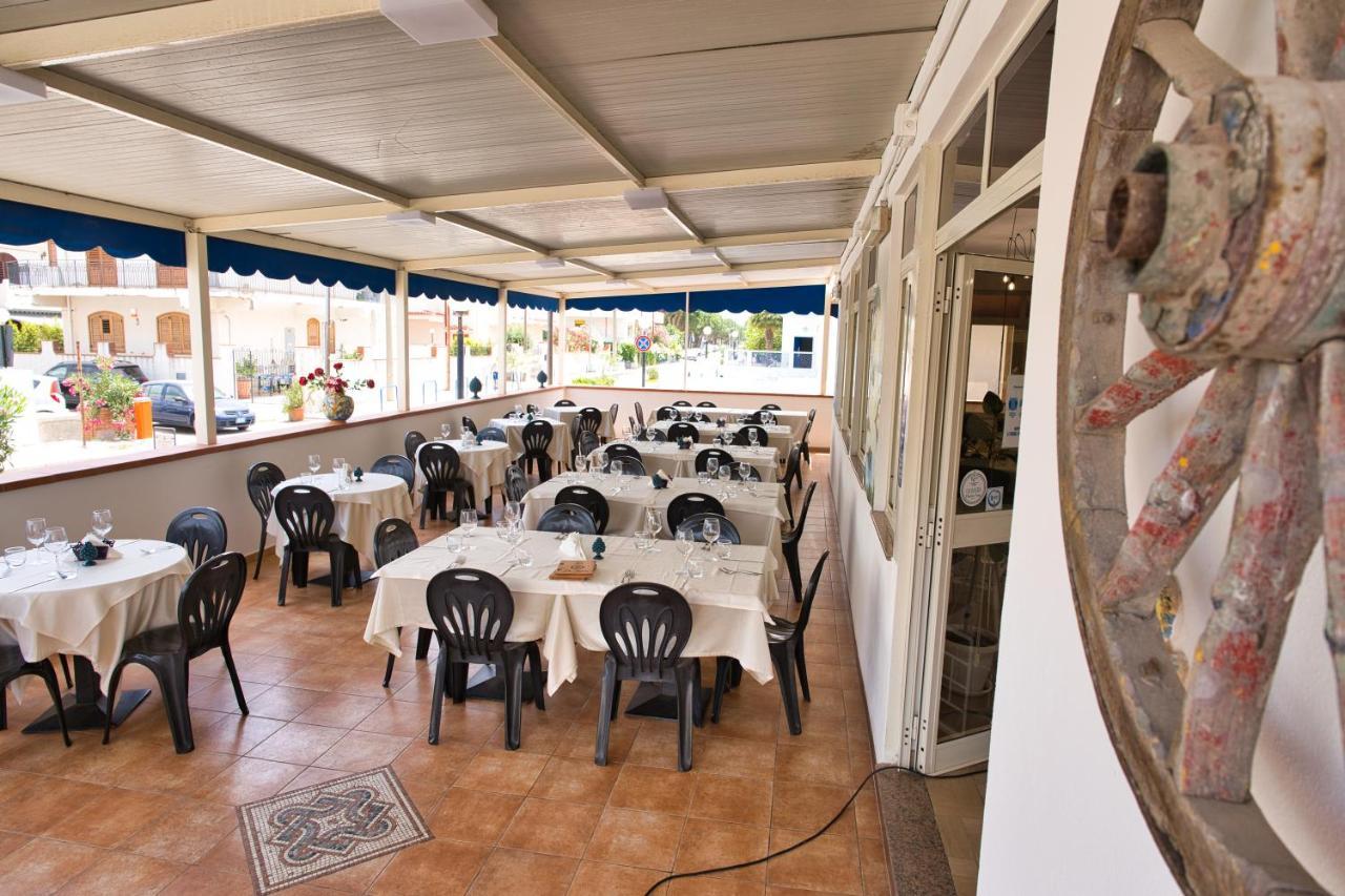 La Ruota Otel Oliveri Dış mekan fotoğraf