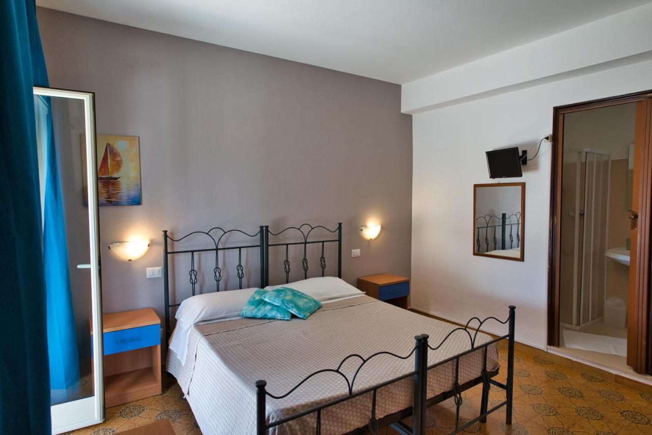 La Ruota Otel Oliveri Dış mekan fotoğraf